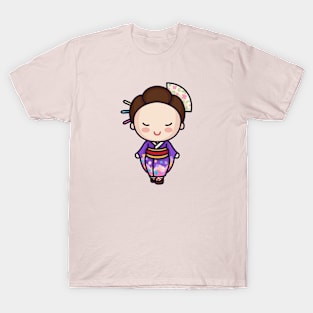 Cute Traditional Japanese Woman in Kimono T-Shirt